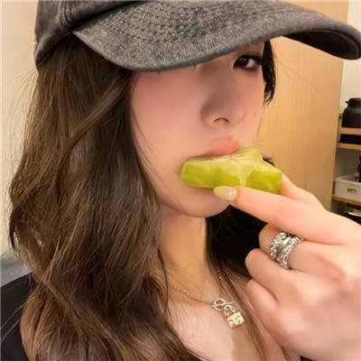 阿扎里